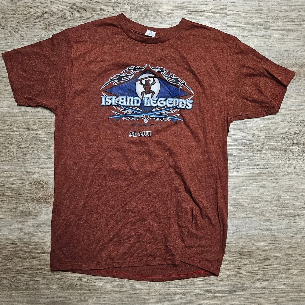 Large Maui Hawaii Island Legends Red T-Shirt